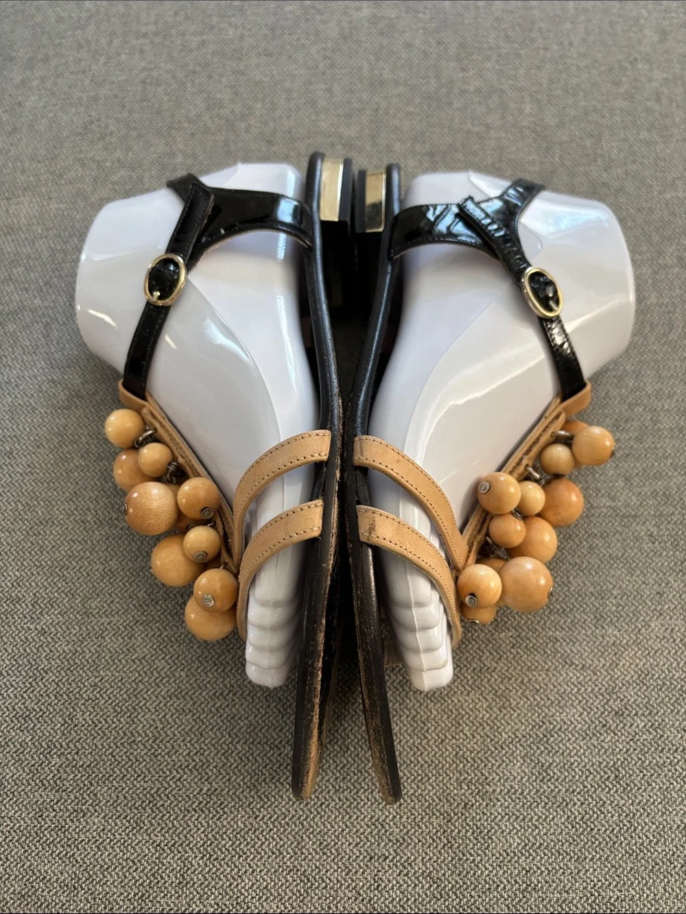 Sesto Meucci Open-toe sandal with a T-strap